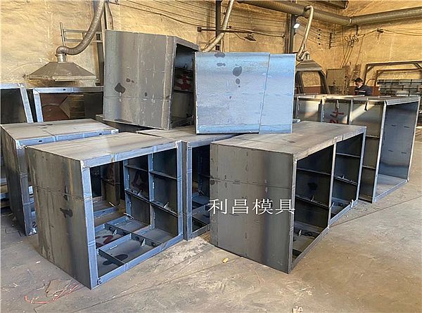 混凝土电缆井模具