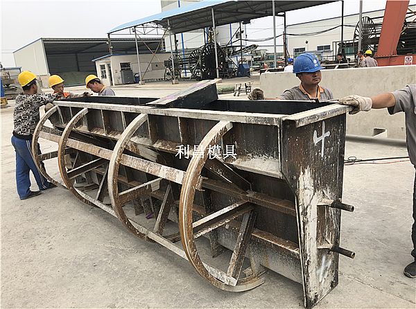 高速新泽西护栏模具