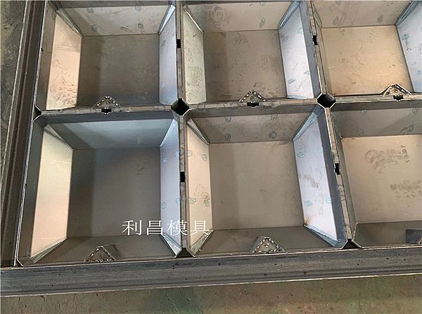 海底软体排模具