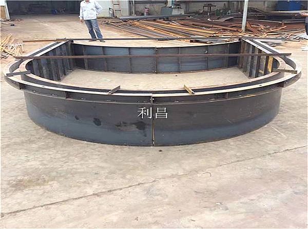 拱形骨架现浇模具